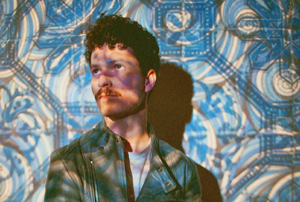 Alex MacNeil Diamond Tooth Gerties